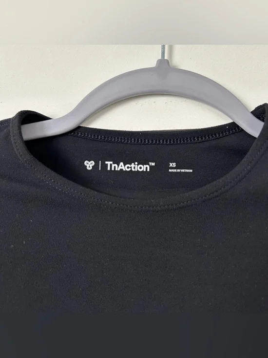 Aritzia TnAction TnaBUTTER™ Bound Longsleeve Black Size Extra Small - Picture 5 of 9